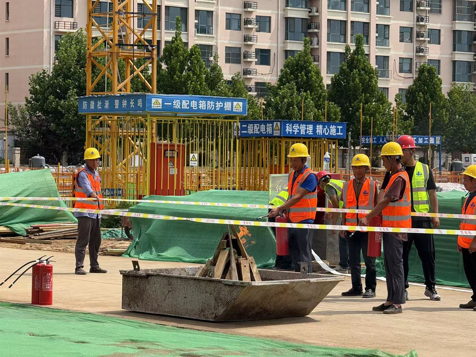 Huayang Steel Pipe, Yangın ve Sel Müdahalesi İçin Kapsamlı Acil Durum Tatbika...